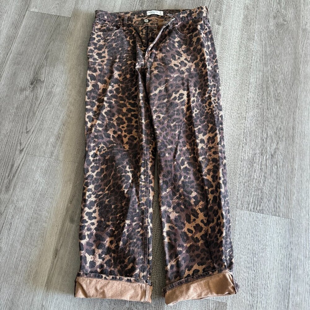 Abercrombie & Fitch Brown Leopard Print Cropped Jeans - Picture 2 of 6